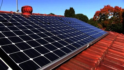 EEVblog #484 - Home Solar Power System Installation