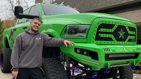 I Built a SEMA TRUCK in my DRIVEWAY!!!