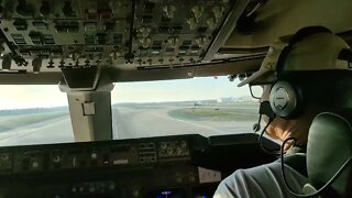 Landing in LAX in a B747-400 freighter.