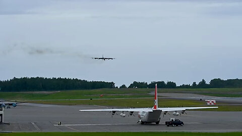 B-52s in JBER: Arrival