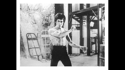 Cross kick Studio Films Bruce Lee Enter the Dragon