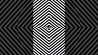 Stare deep into the Green Eye.🟢👁 #trythis#illusion