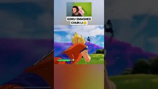 GOKU SMASHES CHUN LI