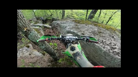 INSANELY beautiful Appalachian singletrack! (TWO STROKES)