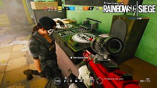 Rainbow Six Siege - Random Moments #20 (Hilarious Glitches, DJ Soldier?!)