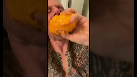 The Proper Way to Eat a Mango