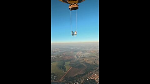 AIRBALLOON-SWINGING