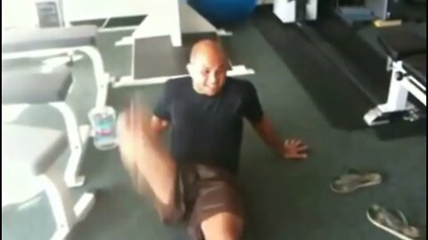 BJ Penn puts leg behind head without using his hands