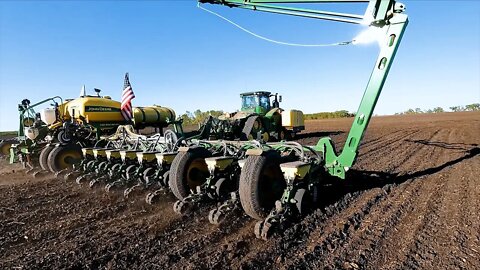 Underway With Planting….Plugs The Planter With Mud! #4