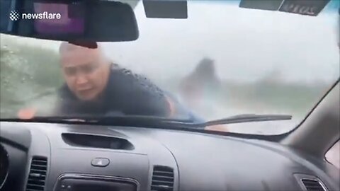 Chinese Man Holds on to Ex-Wife's Car Doing 70mph