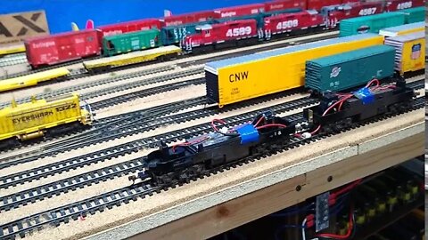2 Bachmann F9 pancake motors wired together