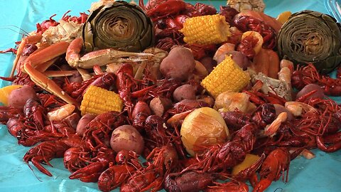 How To Boil Crawfish - Cajun Style