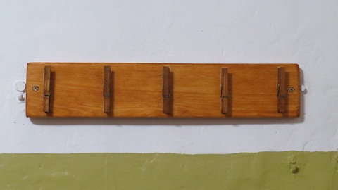 DIY, Holder for kitchen towels made from wood palette