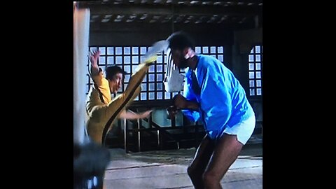 Cross kick Studio Films Bruce Lee Game of Death