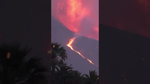 Palma island volcanic eruption