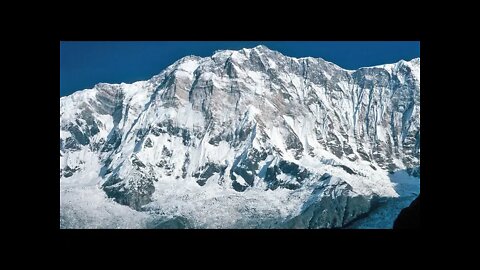 네팔의 시간은 서두르지 않는다, 이필형, 안나푸르나, 죽음, 산, 트레킹, 설악산, 용아장성, 지프, 힌두교, 차메, 포인세티아, 옴마니밧메훔, 모레, 먼지,히말라야, 심장,산악인