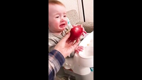 funny 😁 babies 👶 eating video