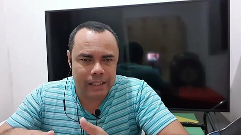 Consumidores fazem boicote a Lacta após empresa anunciar patrocínio a Felipe Neto!