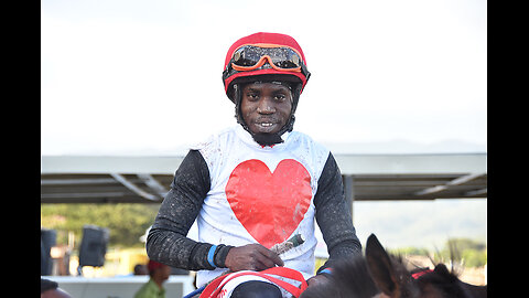 Watch Jockey Odeen Edwards Win First Race In Canada