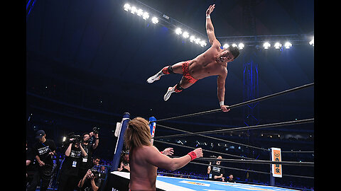 Tetsuya Naito vs SANADA Wrestle Kingdom 18 Highlights