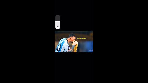 Lionel messi world cup lifting moment