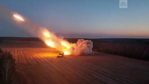 Russian BM-27 "Uragan" 220mm MLRS Hammering Fortified Ukrainian Positions💥🔥