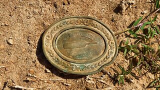 The Cricket Buckle Metal Detecting A Windy Day