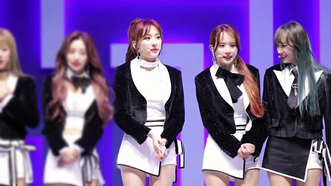 Cosmic Girls (WJSN), Fancam, shivering from cold