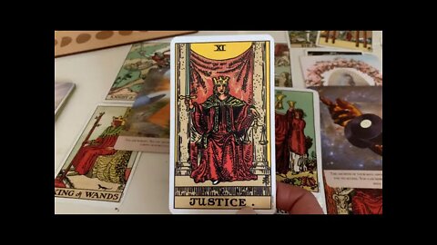 Tarot Reading 🔮Johnny Depp & Amber Heard Trial 🔮 April 14 2022