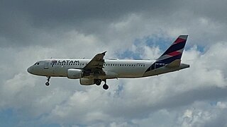 Airbus A320 PR-MYQ vindo de Guarulhos para Manaus