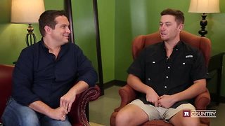 Scotty McCreery with Hunter Kelly on his birthday plans | Rare Country