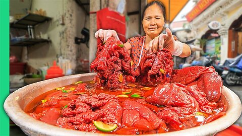 Blood Red jellyfish!! EXTREME Vietnam Street Food!!