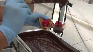 Fondue fest draws crowds to downtown Fond du Lac