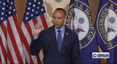 Rep Jeffries Can't Hide His Hate As Trump Was Welcomed Back To The Capitol