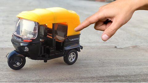 Unboxing Bajaj Autorickshaw | Realistic diecast Model