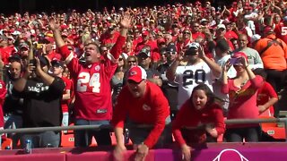 What makes GEHA Field at Arrowhead stadium so loud?