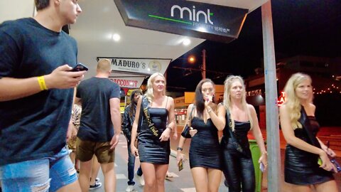 AUSTRALIAN - NIGHTLIFE - GOLD COAST - SURFERS PARADISE