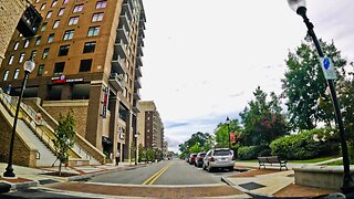 Driving Around Downtown Wilmington 02 - Historic District & Front Street - North Carolina