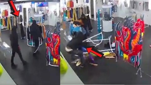 Snatch-and-Grab Robbery at Atlanta Clothing Boutique Store