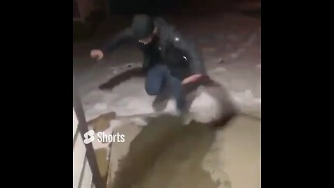 Man slips on ice and has an epic fail