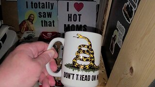 don't tread on me mug