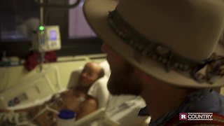 Drake White performs at Denver VA Hospital | Rare Country