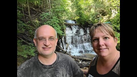 Off Grid with Dave and Sonya: an Anyone Can Farm conversation