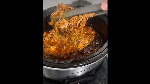 Slow Cooker PULLED PORK Recipe | Pork Shoulder