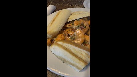 Yucatán Shrimp #FYP #YucatánShrimp #DocFords #Sanibel #Lunch #PeelAndEatShrimp #SanibelIsland #4K