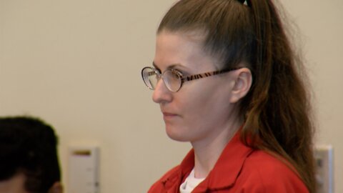 Cape Coral mother who starved son to death has sentence delayed due to request for new attorney