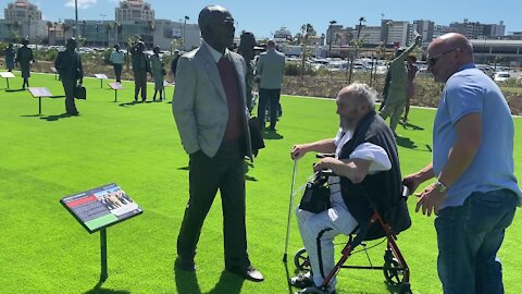 SOUTH AFRICA - Cape Town - Launch of The Long March to Freedom bronze statue exhibition(Video) (jq7)