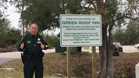 Green Roof Inn