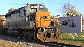 Pair of Ex- Conrail CSX Locomotives on Conrail Shared Assets Train