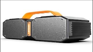 Bugani M83: Waterproof Bluetooth Speaker Review & Unboxing